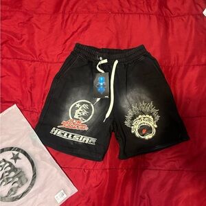 Hellstar Black Graphic Men's Hybrid Shorts